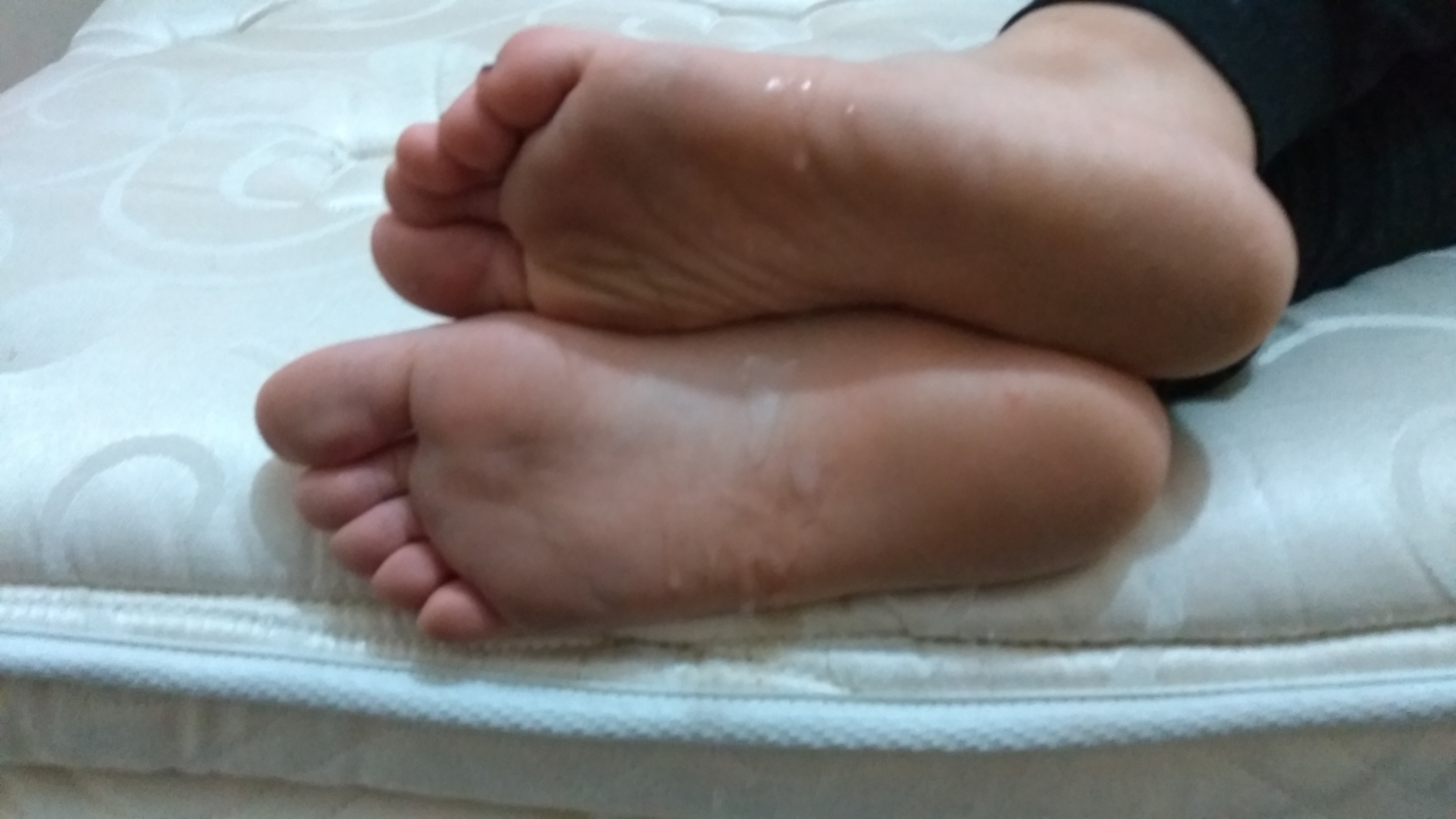 Free porn pics of Chubby girl feet soles 8 of 8 pics