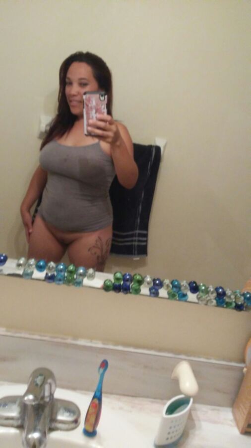 Free porn pics of Latina selfie 9 of 17 pics