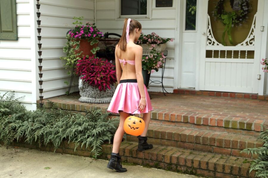 Free porn pics of Halloween Honey Wrap-up! 2 of 96 pics