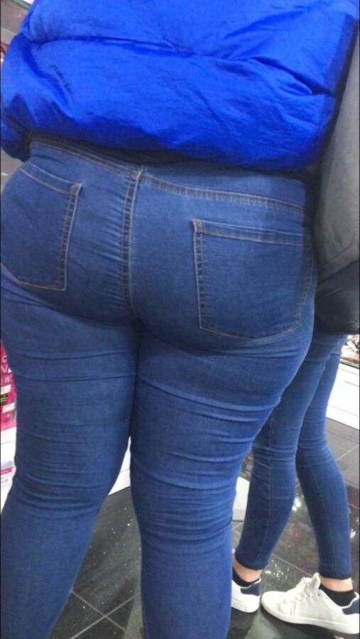 Free porn pics of Mega Jeans Booty 14 of 54 pics