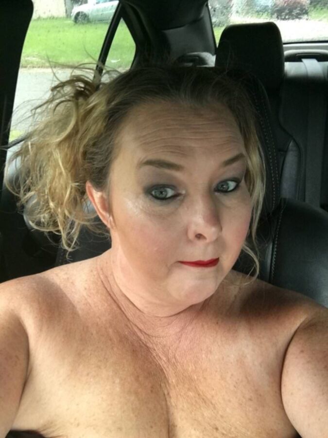 Free porn pics of cheater chubby sexy mother  8 of 130 pics