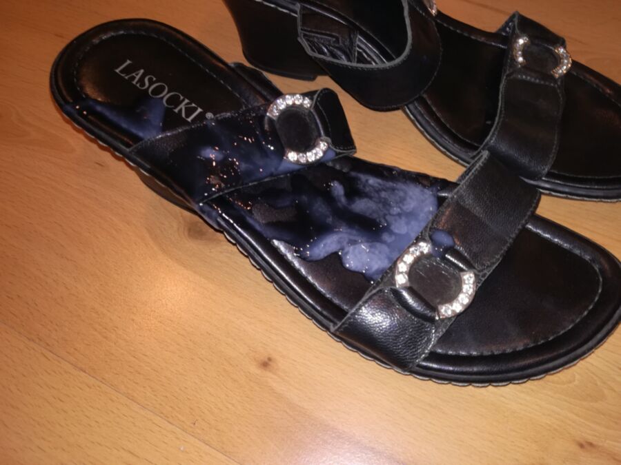 Free porn pics of Fuck and cum leather sandals from my mum 8 of 15 pics