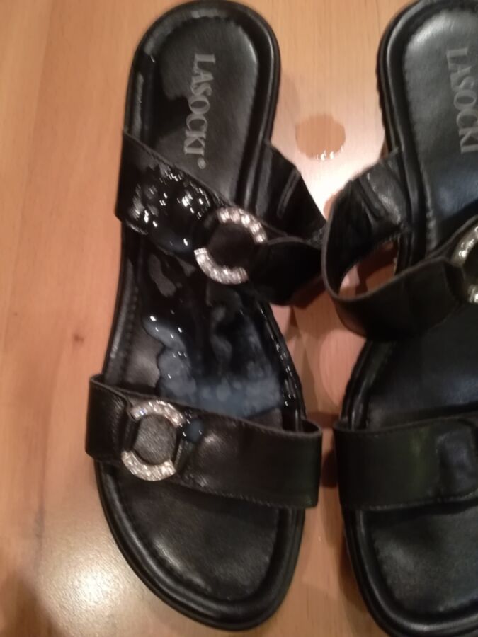 Free porn pics of Fuck and cum leather sandals from my mum 13 of 15 pics