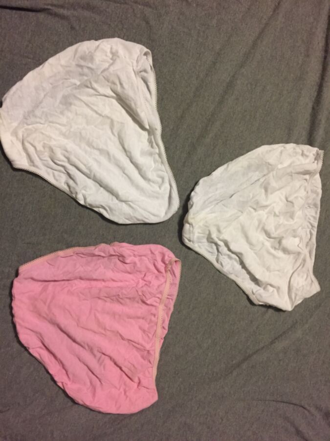 Free porn pics of Granny Hamper 2 of 6 pics