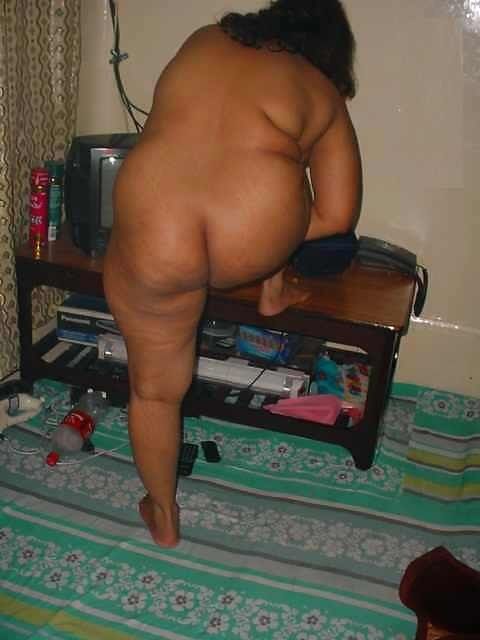 Free porn pics of hoty sardarni housewife   18 of 31 pics