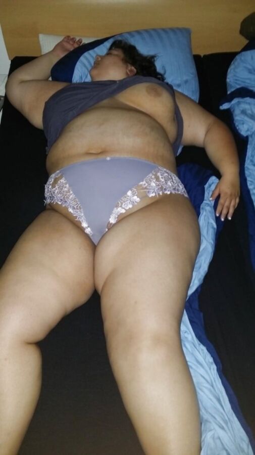 Free porn pics of Sleeping Fat Pig Wife Exposed  4 of 12 pics