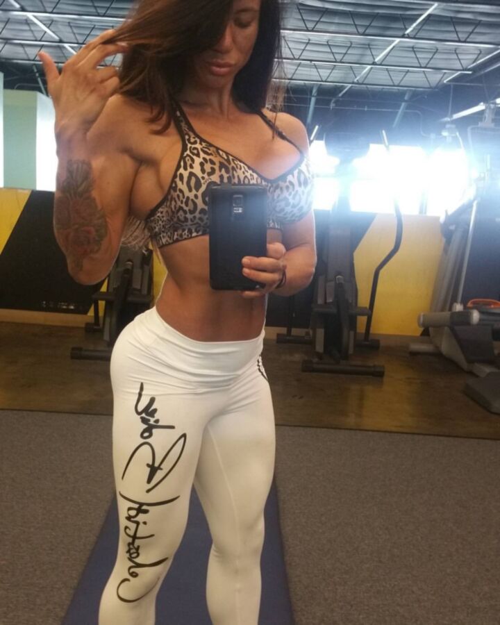 Free porn pics of Rachelle Carter! The Tiny Muscle Goddess! 14 of 87 pics
