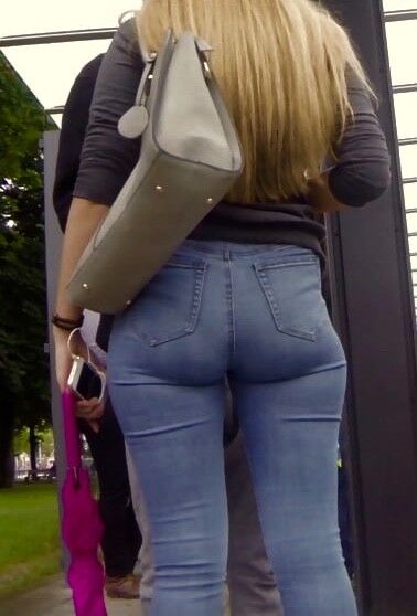Free porn pics of Horny Jeans Ass on Tall Blonde Teen 9 of 22 pics