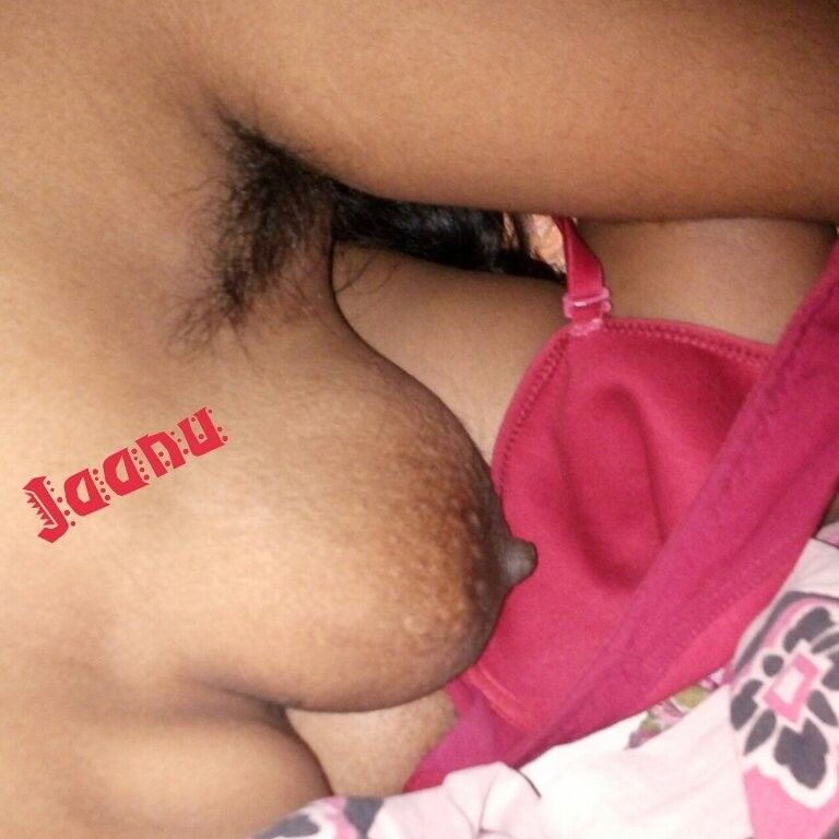 Free porn pics of Indian Wife Jaanu 21 of 174 pics