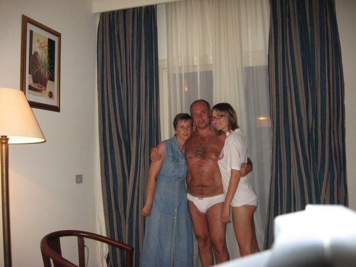 Free porn pics of Family - Grope 22 of 63 pics