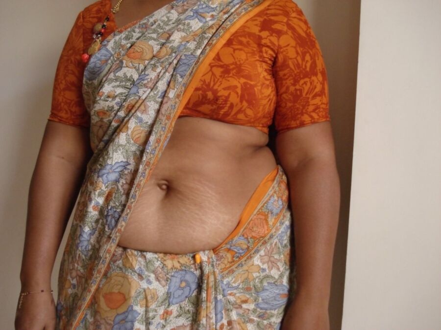 Free porn pics of Indian Wife Nandhini 4 of 292 pics