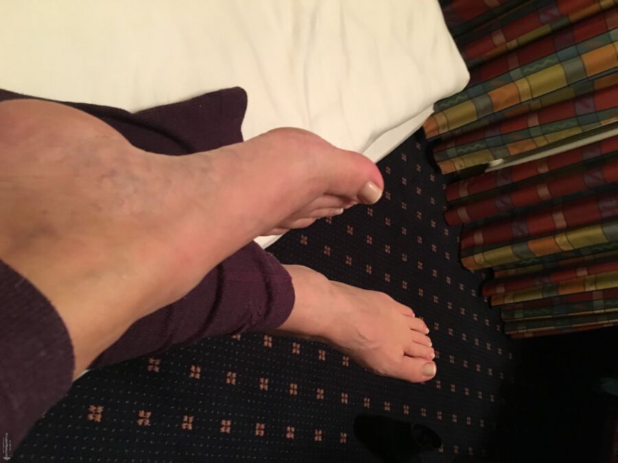 Free porn pics of drunk in a Hotel footpics for my husband at home 3 of 4 pics