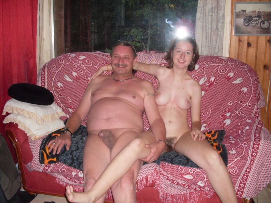 Free porn pics of Family - Nudist family 15 of 16 pics