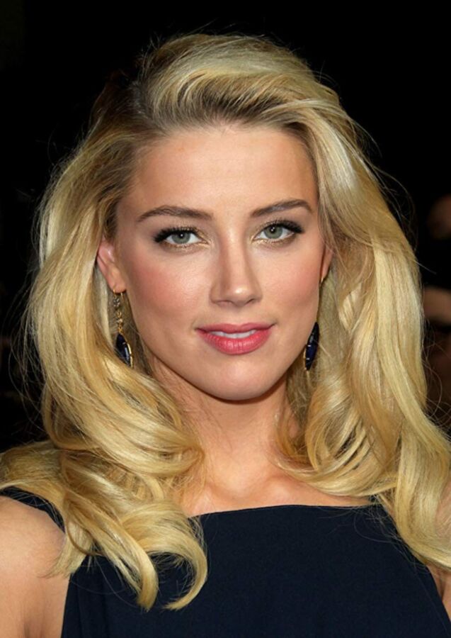 Free porn pics of Amber Heard! Beautiful Young Blonde Actress! 5 of 75 pics