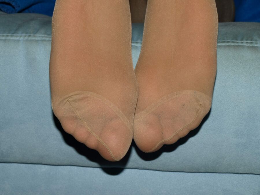 Free porn pics of Div. Nylon Feet 19 of 37 pics