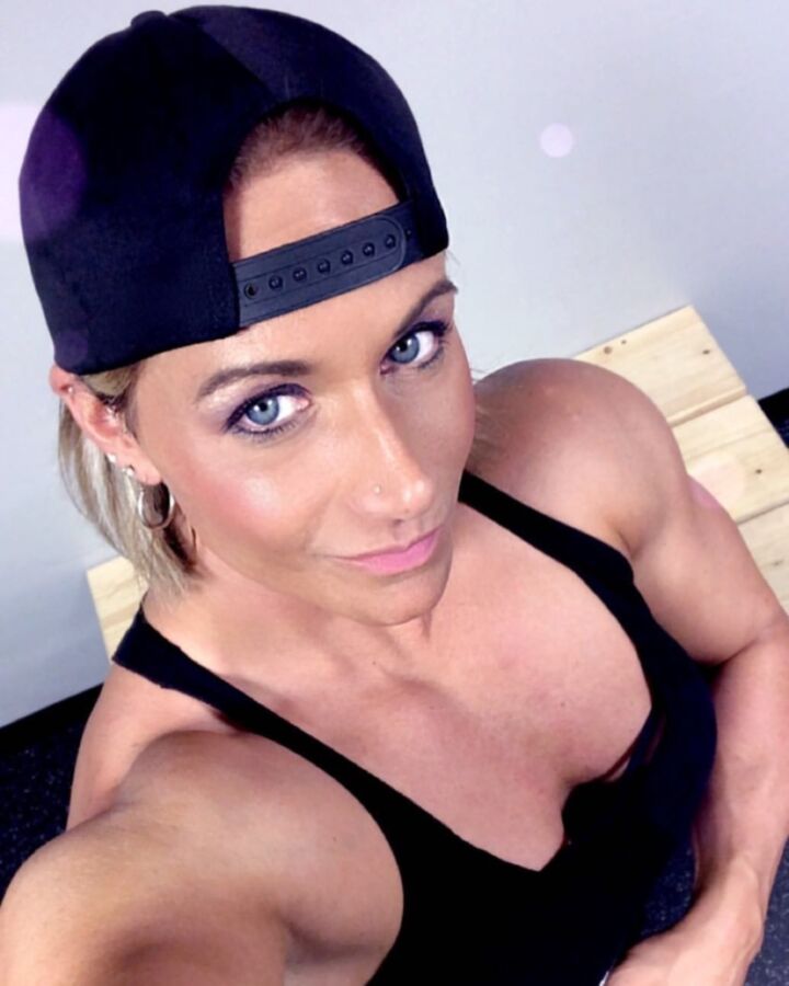 Free porn pics of Theresa Ivancik! Gorgeous Bodybuilding Beauty! 23 of 39 pics