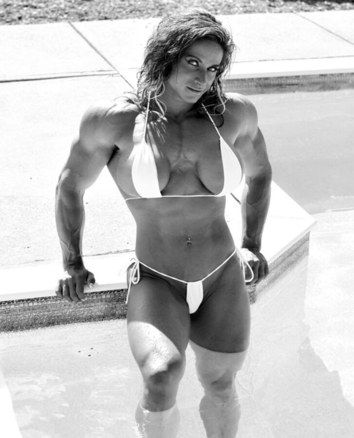 Free porn pics of Theresa Ivancik! Gorgeous Bodybuilding Beauty! 22 of 39 pics