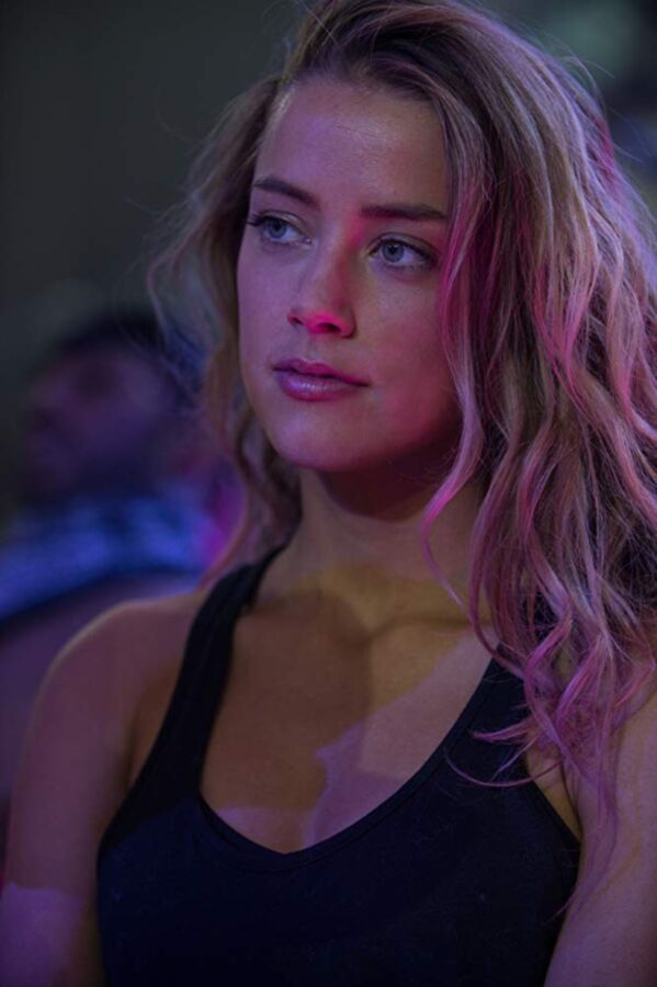 Free porn pics of Amber Heard! Beautiful Young Blonde Actress! 15 of 75 pics