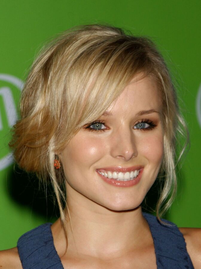 Free porn pics of Kristen Bell, perfect petite 2 of 624 pics