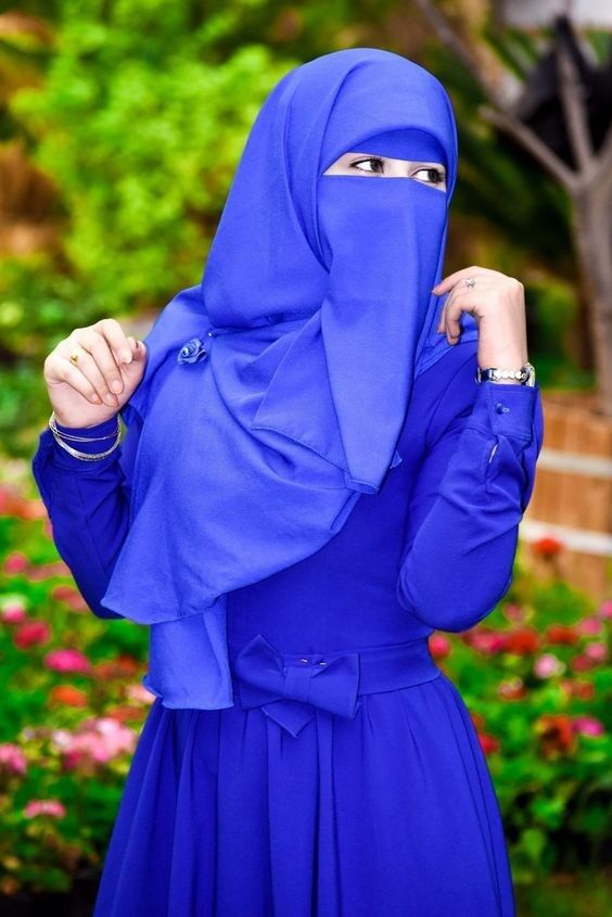 Free porn pics of Muslimahs 2 of 5 pics