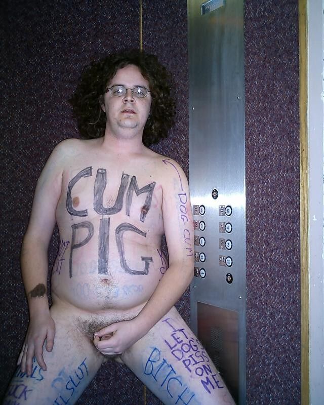 Free porn pics of Elevator Faggot 3 of 9 pics