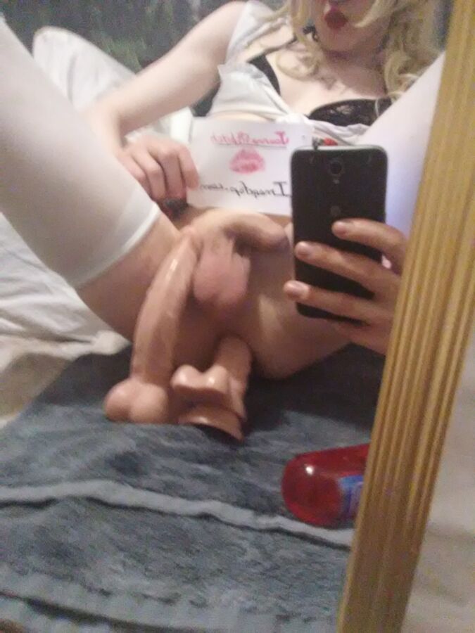 Free porn pics of First upload😊 2 of 4 pics