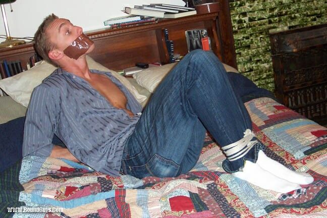 Free porn pics of Kent bound in his jeans and white socks 9 of 32 pics