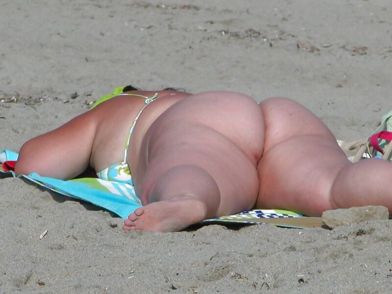 Free porn pics of BBWs Washed Up On Shore 1 of 4 pics
