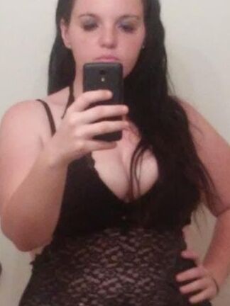 Free porn pics of Florida chubby slut escort PLUMP soft and freckles...SEXY!! 23 of 23 pics