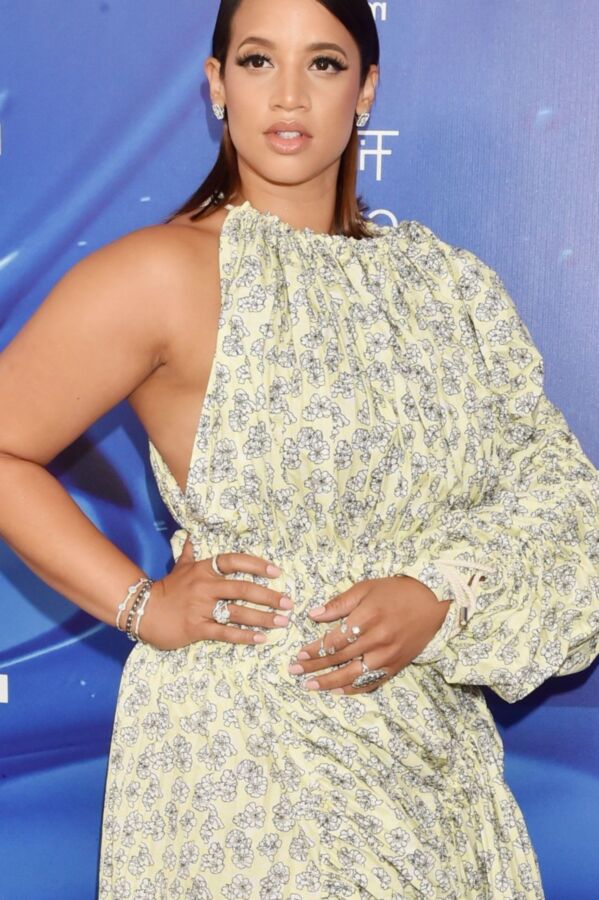 Free porn pics of Dascha Polanco- Curvy Busty Latina Celeb in Hot Sizzling Outfits 1 of 72 pics
