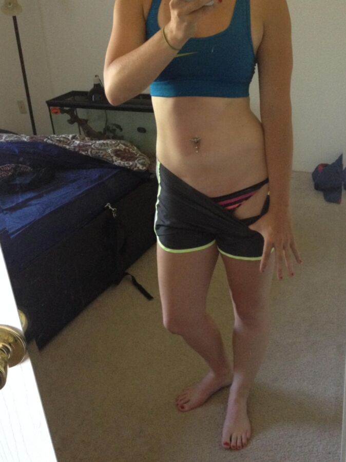 Free porn pics of Molly: Post Workout Selfies 20 of 27 pics