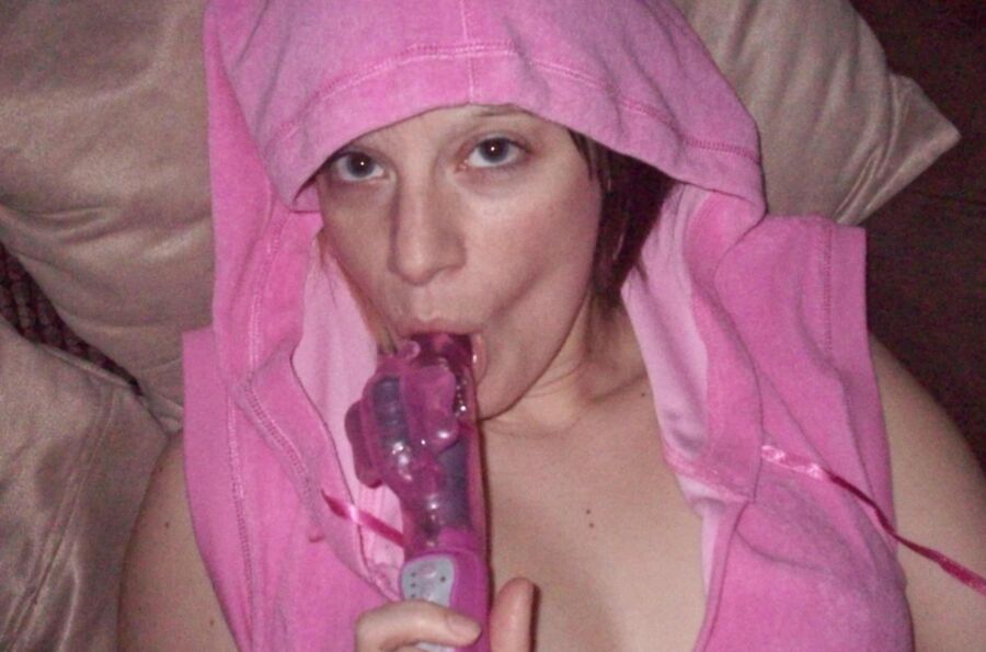 Free porn pics of Sucking their own cunt juice 17 of 21 pics