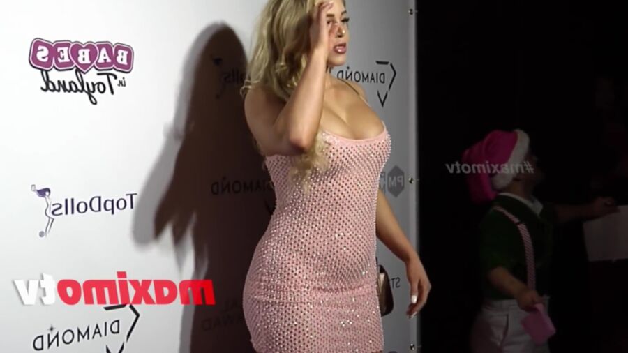 Free porn pics of Courtney Tailor - Busty Babe Red Carpet Pics at Babes in Toyland 21 of 140 pics