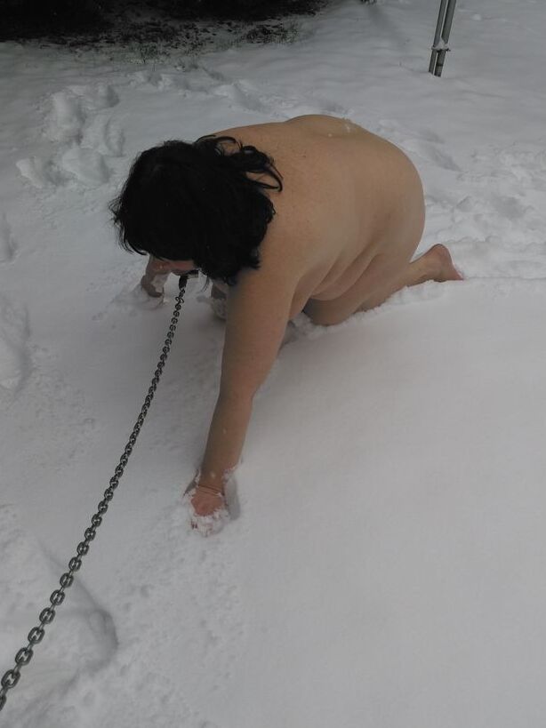 Free porn pics of Outdoors in the snow 10 of 18 pics