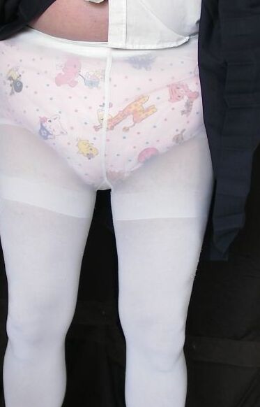 Free porn pics of P W in diapers and pantyhose 12 of 12 pics