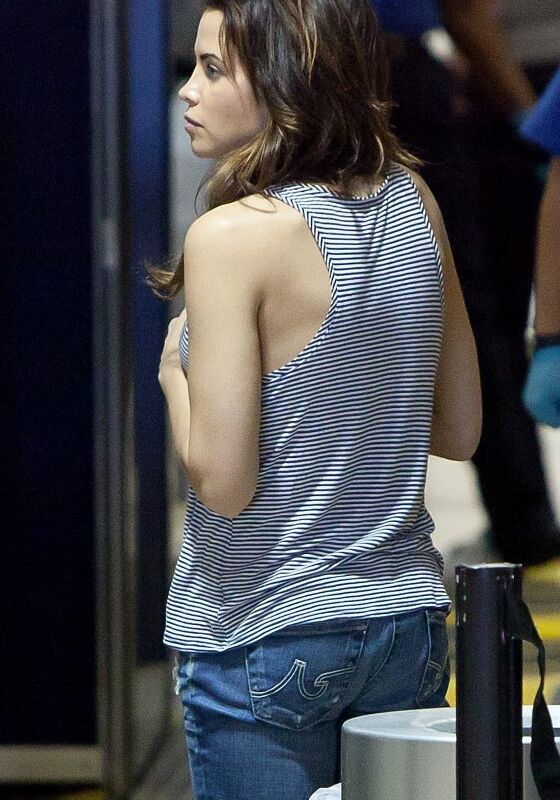 Jenna Dewan Ass - Jeans.