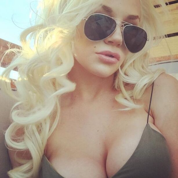 Free porn pics of Courtney Stodden 18 of 114 pics