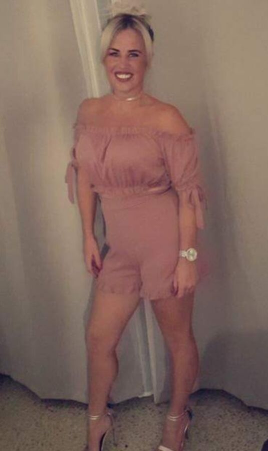 Free porn pics of Tracy cheap trashy Chav MILF scum what a role model haha 10 of 23 pics