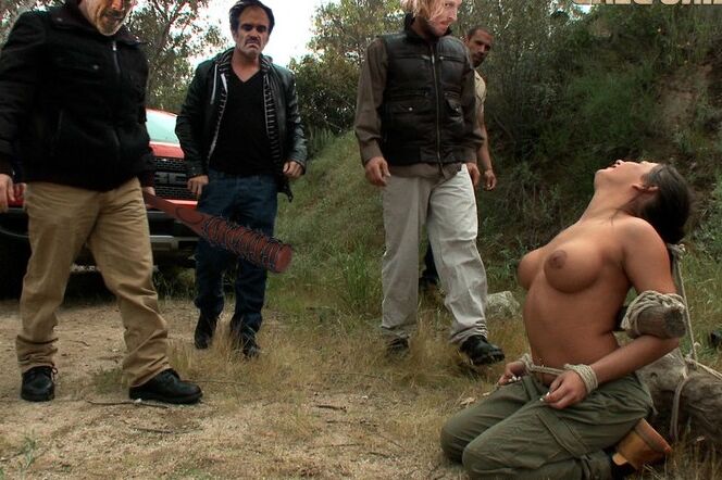 Free porn pics of The Walking Dead. (fakes) To be continued... 5 of 42 pics