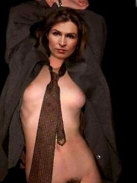 Free porn pics of Helen Baxendale 3 of 7 pics