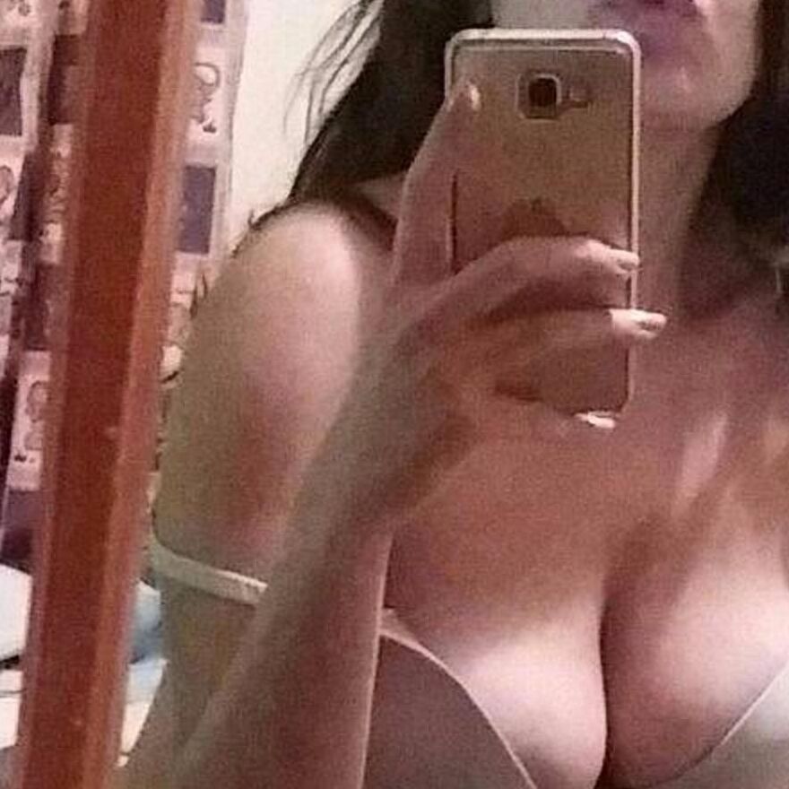 Free porn pics of my nudes 10 of 13 pics