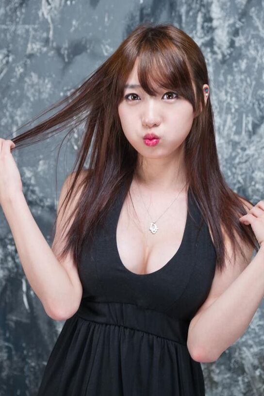 Free porn pics of Korean Model So Yeon Yang In Black Dress 7 of 21 pics