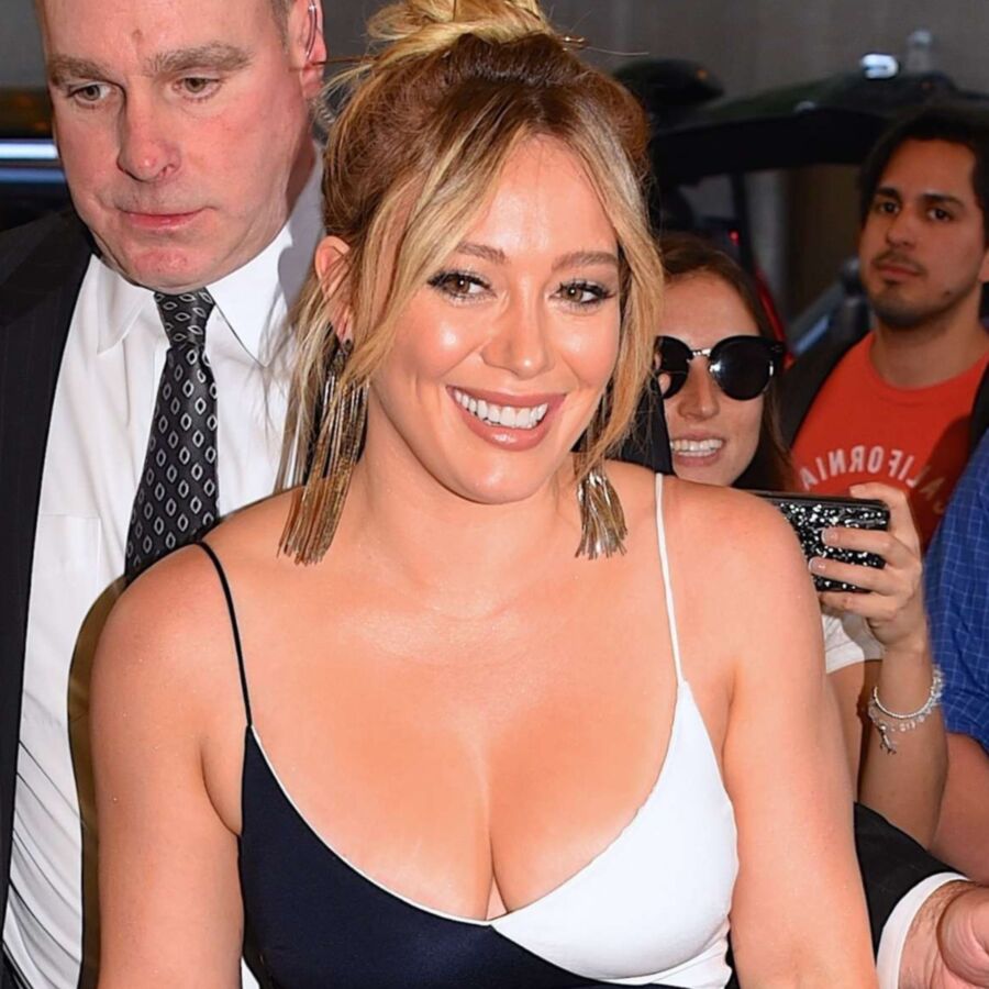 Free porn pics of Hilary Duff- Sexy, Busty Celeb Flaunts Sensual Curves & Cleavage 7 of 40 pics