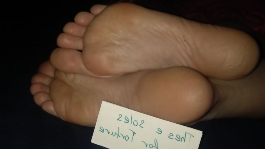 Free porn pics of Susan - tied toes with message 14 of 22 pics