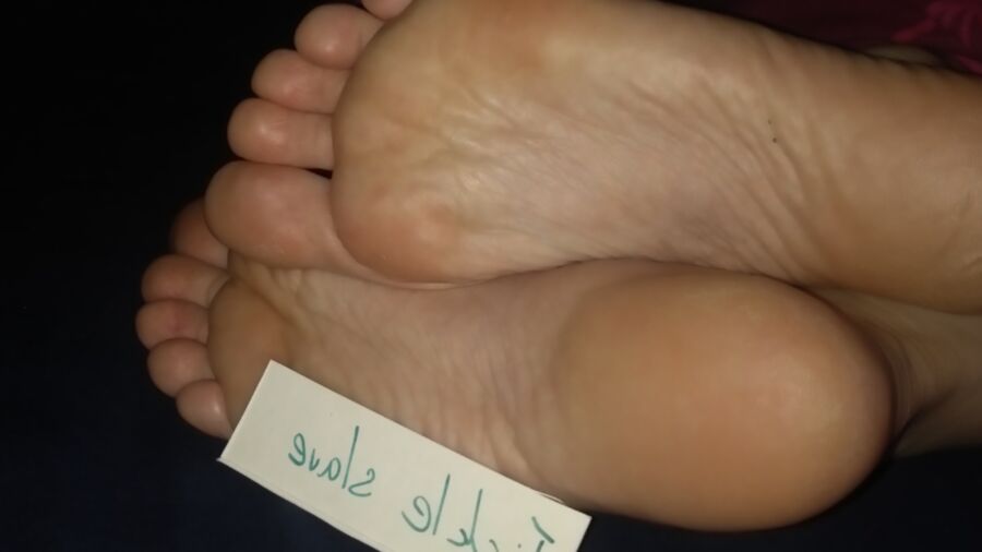 Free porn pics of Susan - tied toes with message 12 of 22 pics