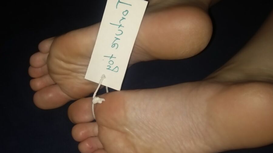 Free porn pics of Susan - tied toes with message 22 of 22 pics
