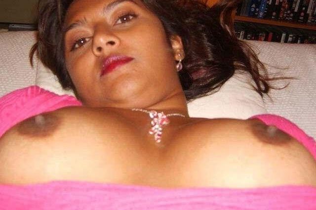 Free porn pics of Mature amateur indian flashing boobs in public 5 of 7 pics