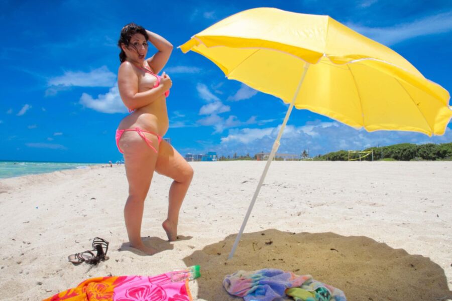 Free porn pics of Vanessa Blake - bright pink bikini private beach tease 6 of 120 pics