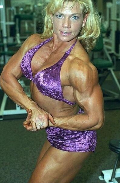 Free porn pics of Beth Roberts! Classic Cut Muscle Beautiful! 9 of 75 pics