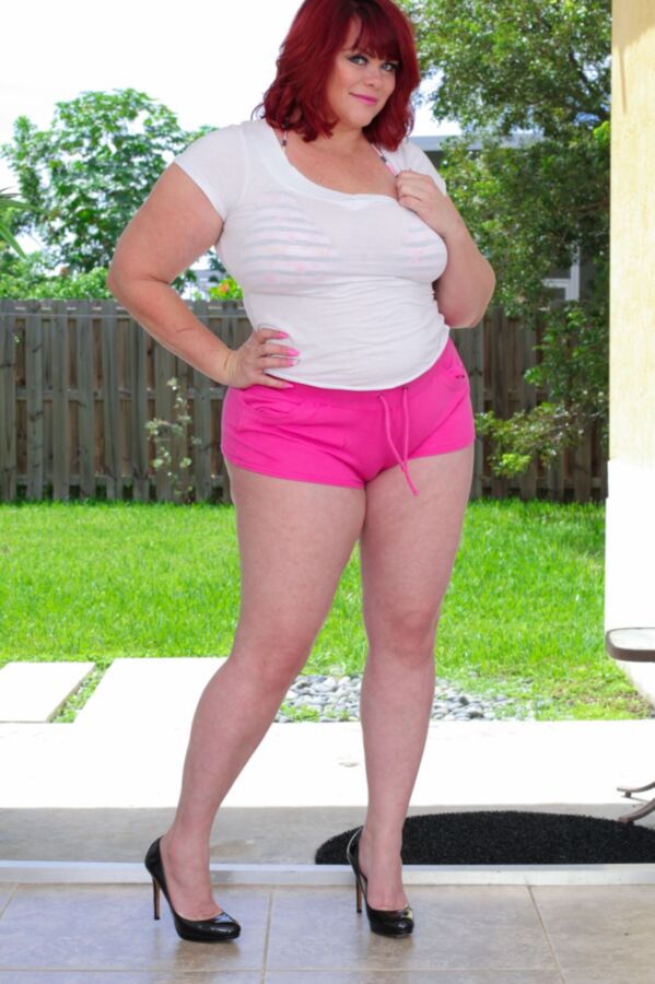 Free porn pics of Marcy Diamond - neon pink boy shorts bubble butt milf 10 of 301 pics